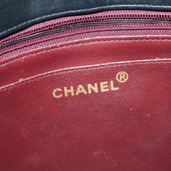 Chanel Diana Matelasse Chain Shoulder Bag Lamb Skin Black CC Auth 87740A