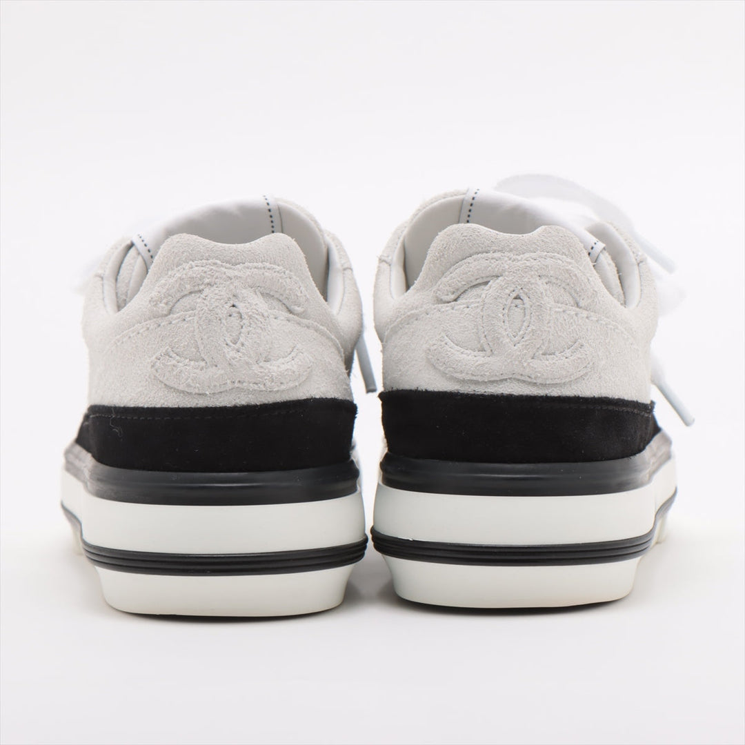 Top Quality Chanel Coco 23B  Trainers 37  Black X White G45208
