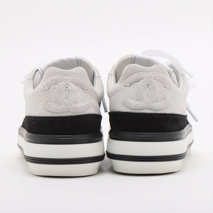 Top Quality Chanel Coco 23B  Trainers 37  Black X White G45208