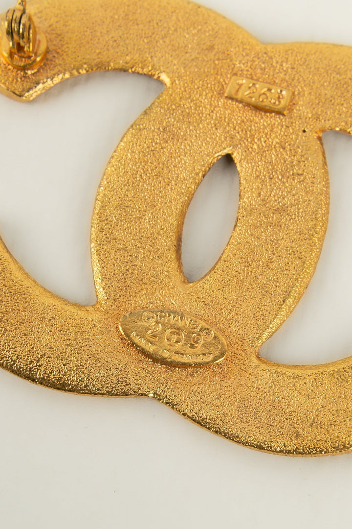Broche cc Chanel