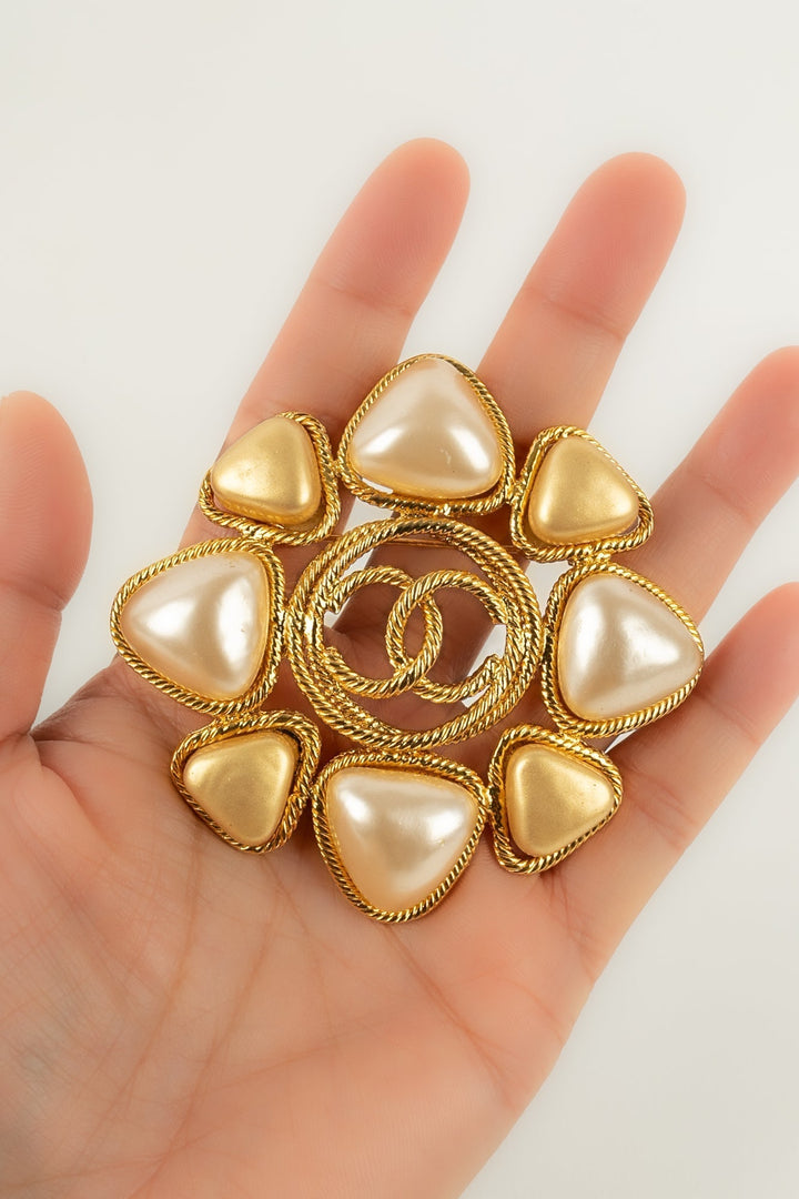 Broche Top Quality Chanel 1990s