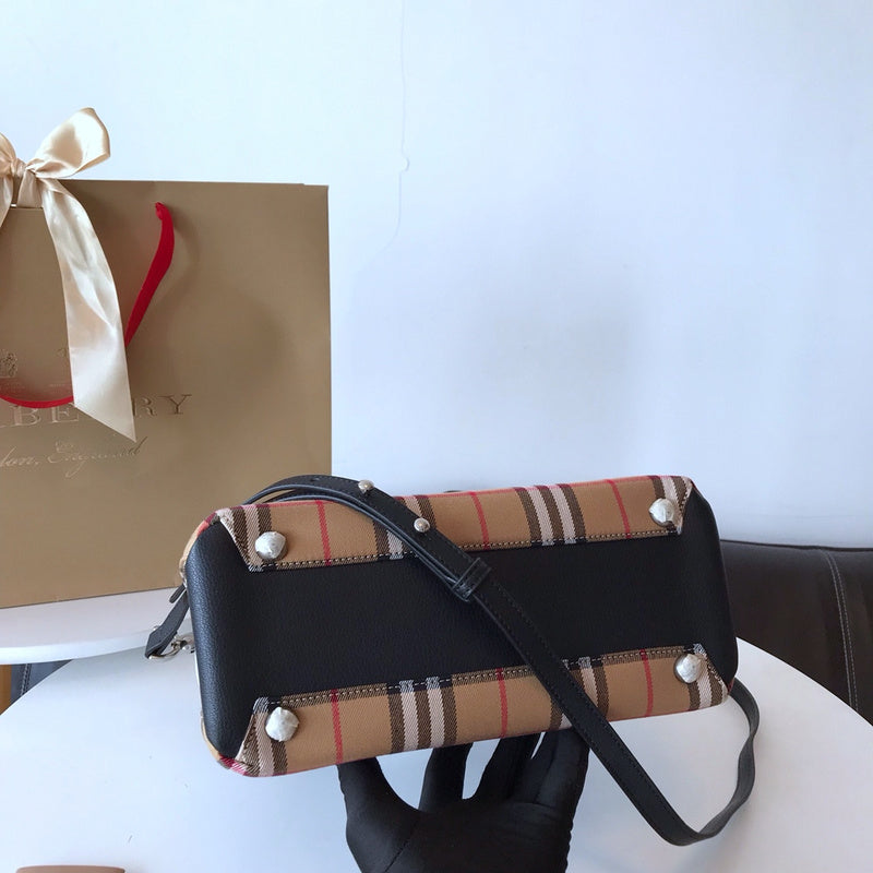 Burberry Bags - BG Bags - 749