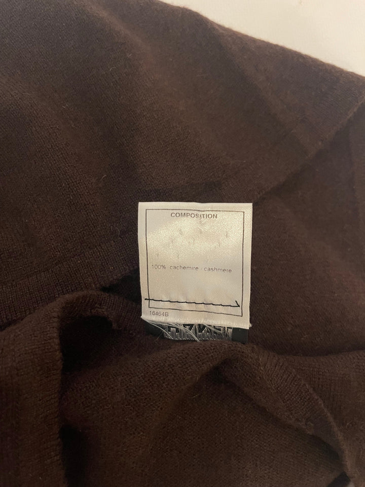 Top Quality Chanel 02/A Chocolate Brown Cashmere Sleeveless Top with CC Logo Detail FR 38 (UK 10)