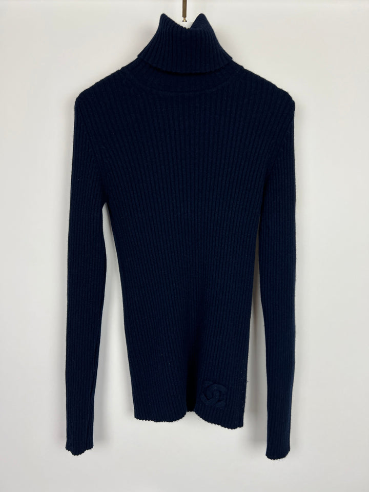 Top Quality Chanel Navy Ribbed Cashmere Roll Neck Long Sleeve Jumper with CC Logo Detail FR 36 (UK 8)