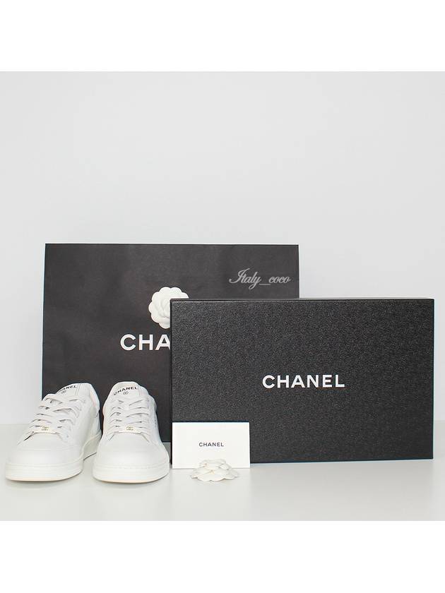 Logo Calfskin Low Top Sneakers White Chanel
