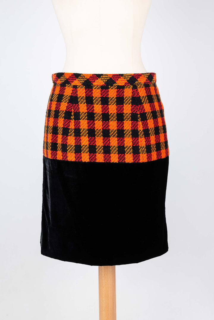Ensemble de tailleur Top Quality Chanel 1990's