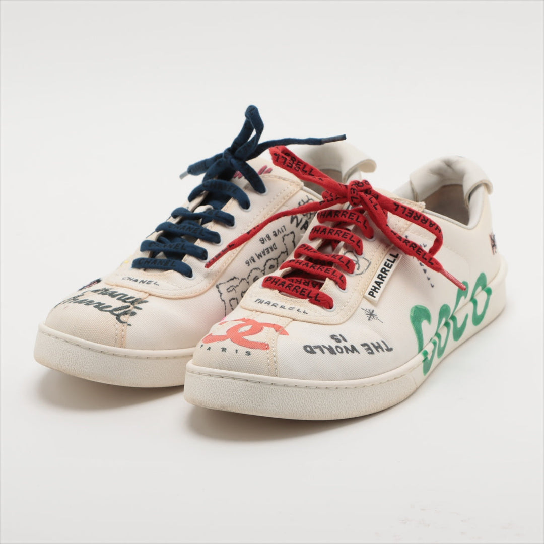 Top Quality Chanel Coco Canvas  Leather Trainers 44 Men White G34878