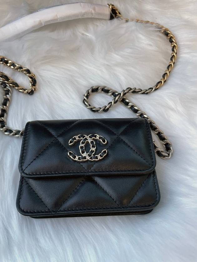 Silver Hardware 19 Chain Lambskin Card Wallet Black Chanel