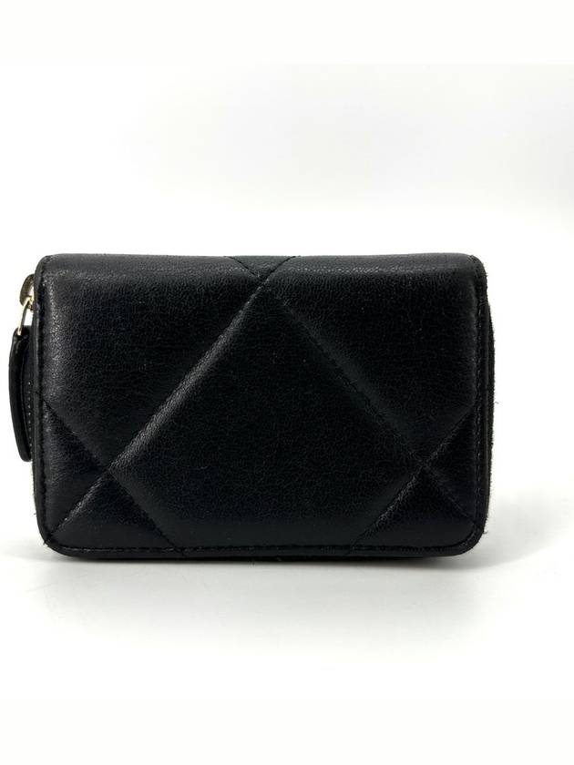 19 Zipper card wallet Chanel