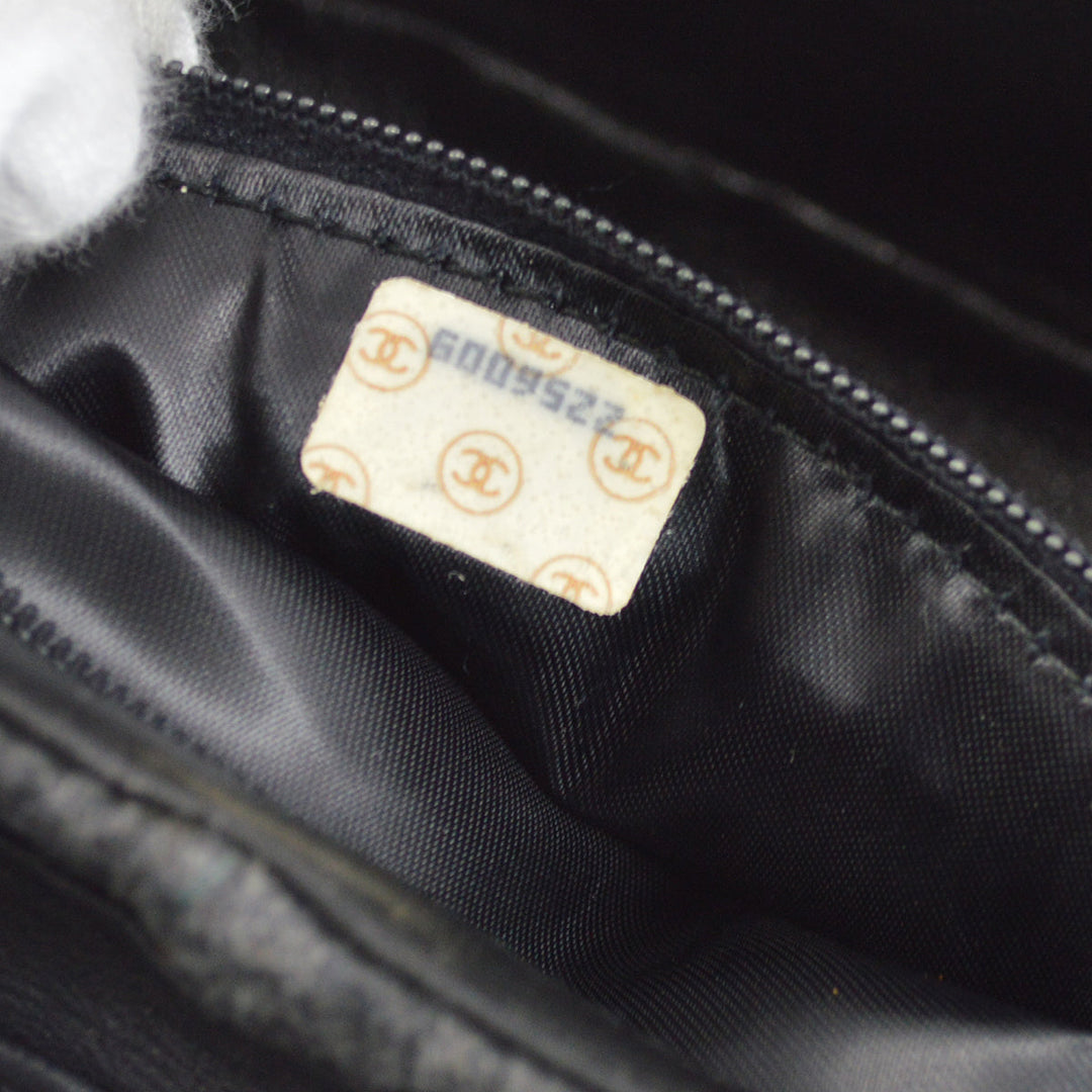 Top Quality Chanel 1991-1994 Gray Felt Shoulder Bag