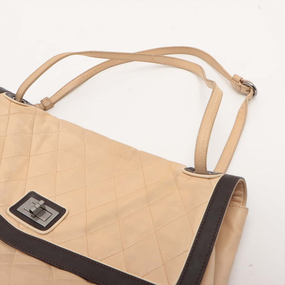 Top Quality Chanel 2.55  Chain Shoulder Bag Beige Silver  11th