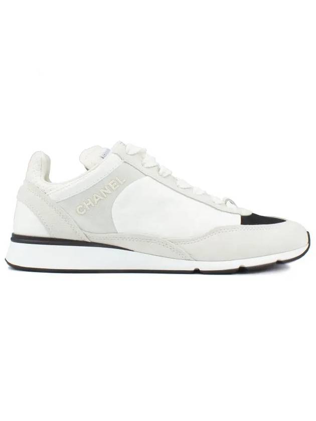 Logo Low Top Sneakers White Chanel