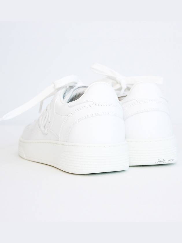 CC Logo Calfskin Low Top Sneakers White Chanel