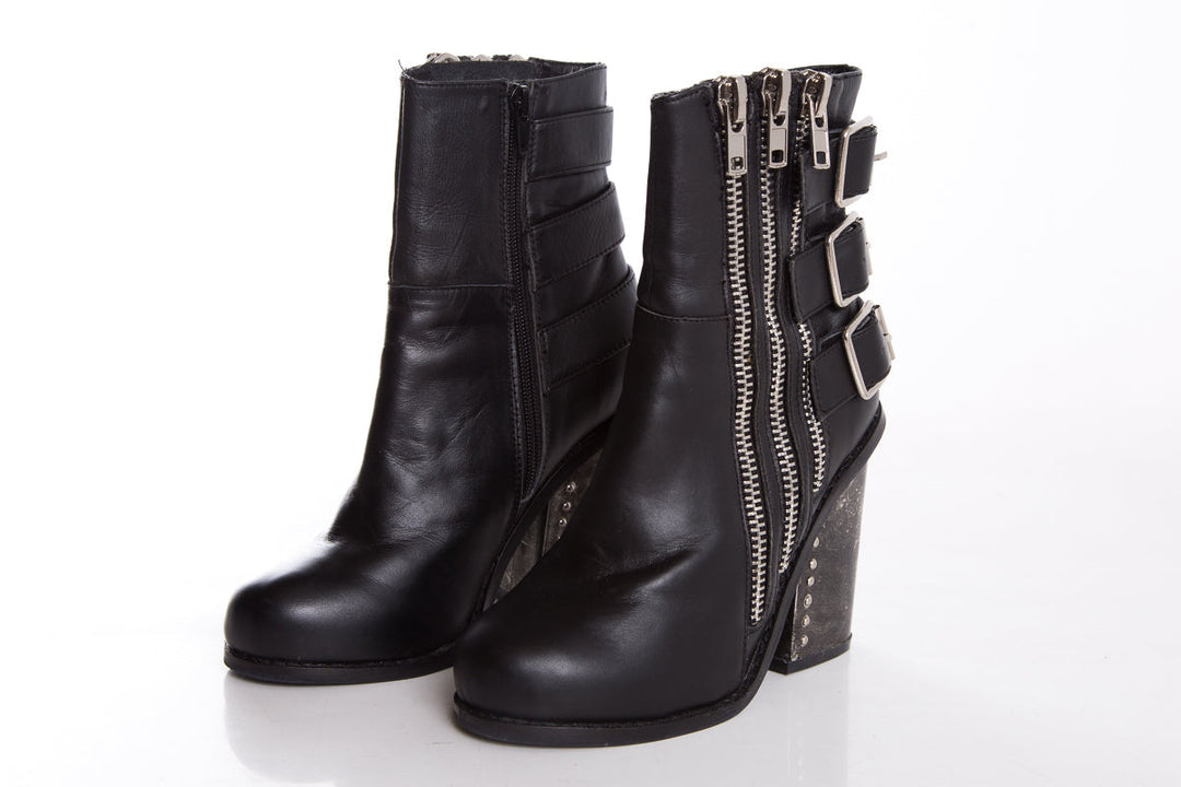 Jeffrey Campbell Black Booties w/ Buckle and Zipper Detail  SZ 6