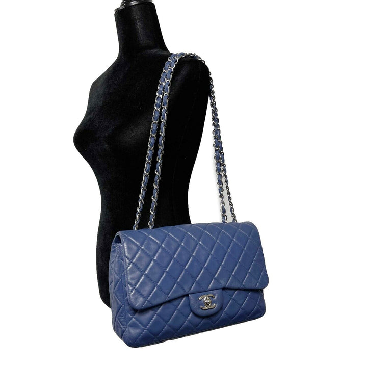 Chanel - Classic 08 Single New Bag - Blue Quilted Lambskin Maxi Shoulder Bag
