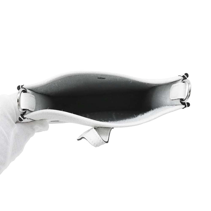 HERMES Evelyne New White Taurillon Clemence Size TPM