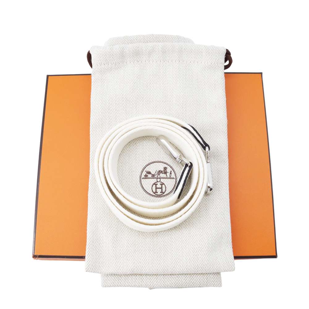 HERMES Evelyne New White Taurillon Clemence Size TPM