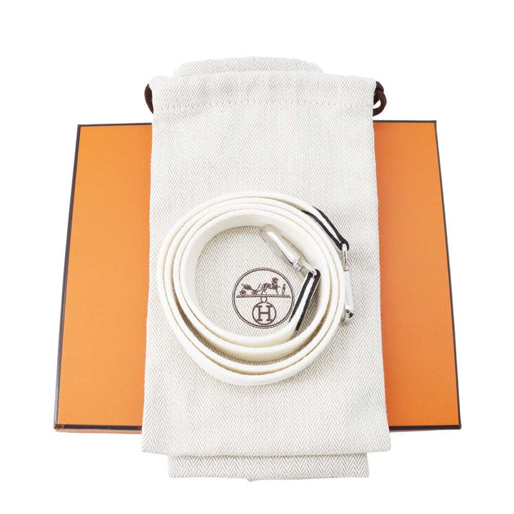 HERMES Evelyne New White Taurillon Clemence Size TPM