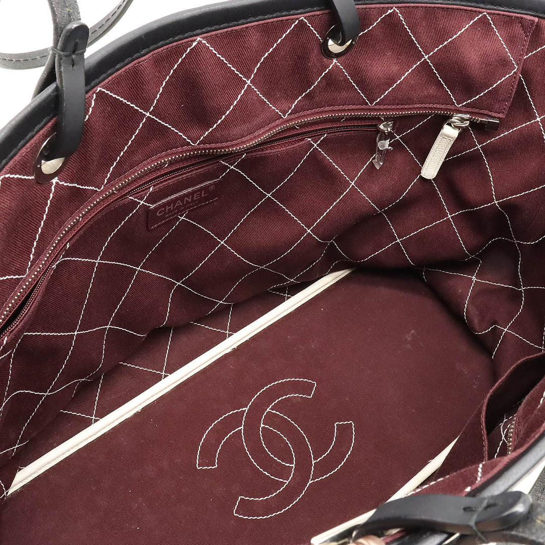 Top Quality Chanel Top Quality Chanel Onza Road Wild Stick Cocomark  Bag Shell Bag Caviar Skin White Black Charm Furnished with Black Shrimp Blue/Mosaic Quality