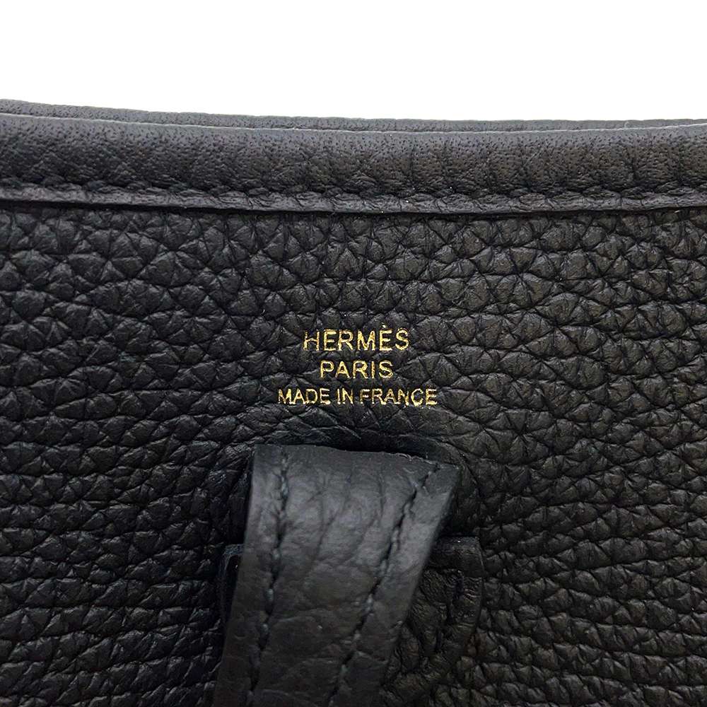 HERMES Evelyne Black Taurillon Clemence Size TPM