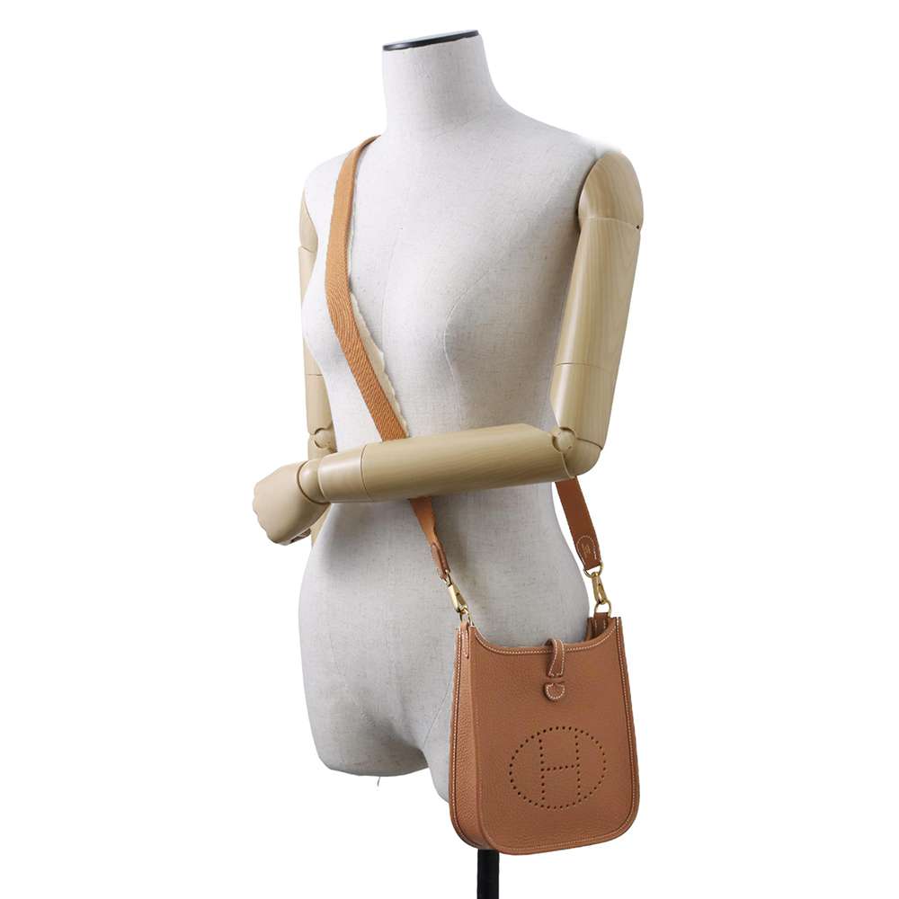 HERMES Evelyne Gold Taurillon Clemence Size TPM