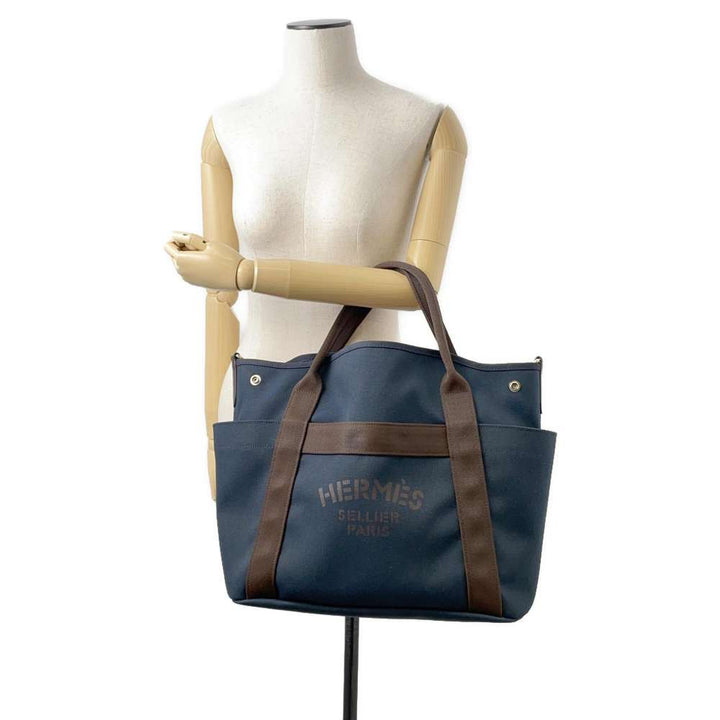 HERMES Sucked Pansage Groom Navy/Feu Toile Chevrons Canvas