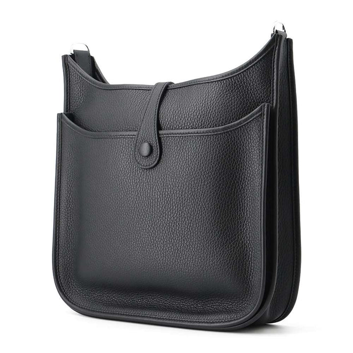 HERMES Evelyne3 Black Taurillon Clemence Size PM