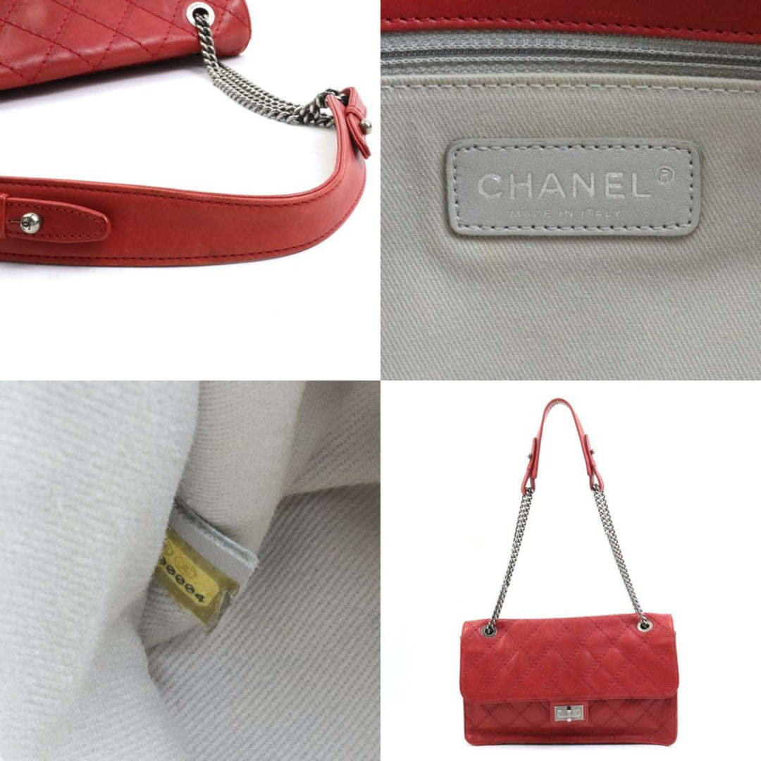 Chanel 2,55 Shoulder Bag