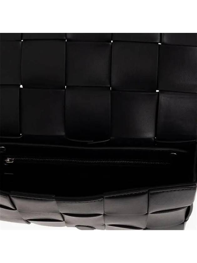 Bottega veneta Urban Leather Crossbody Cassette Black Silver
