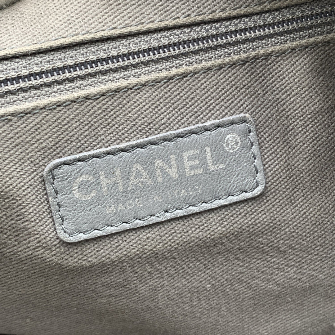 Chanel Black Quilted Leather Relax Cc Tote Camera Shoulder Bag