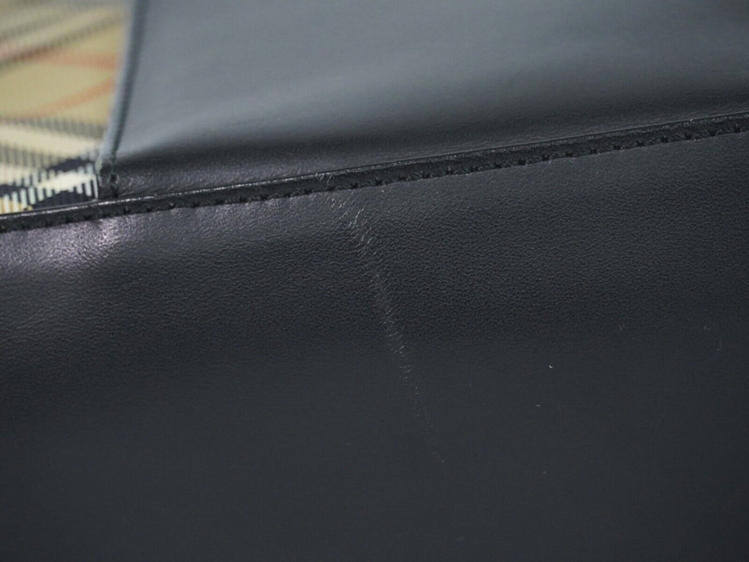 BURBERRY Handbag