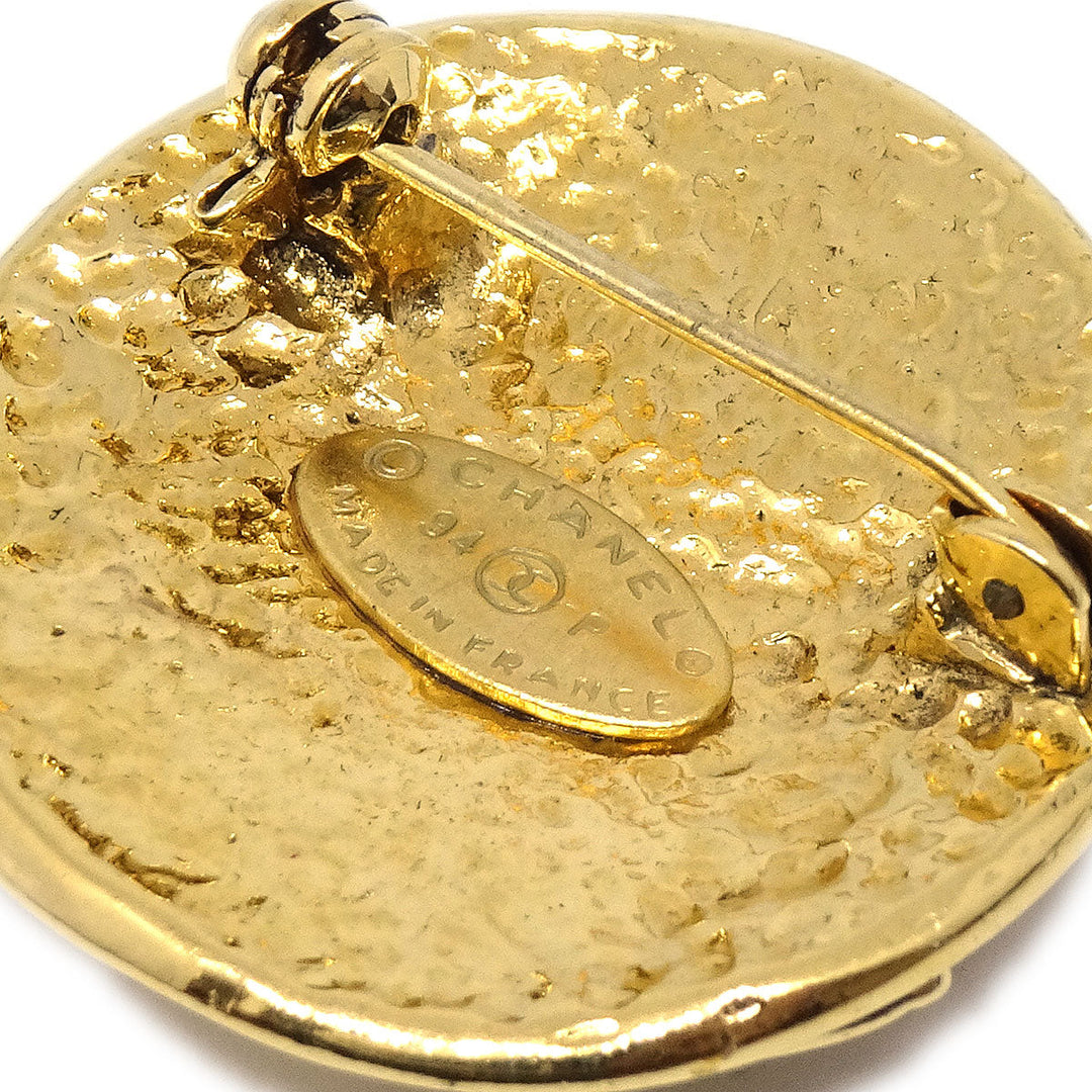 Top Quality Chanel 1994 Brooch Gold
