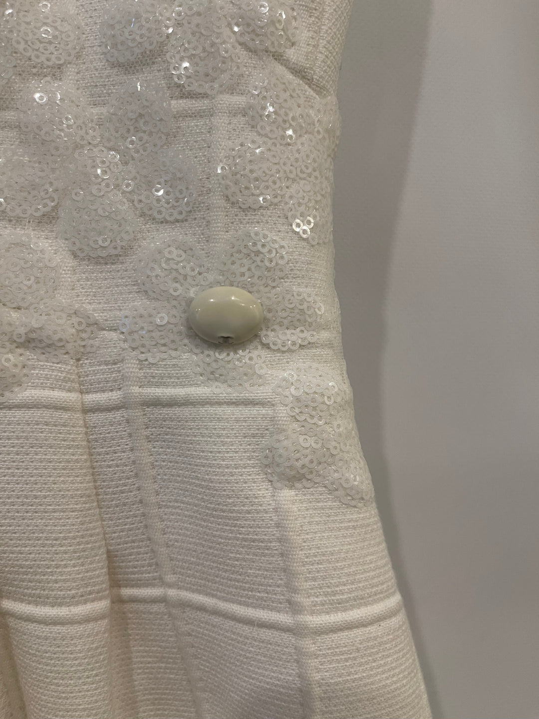 Top Quality Chanel White Short Sleeve Sequin Floral Embellished Mini Dress Size FR 36 (UK 8)
