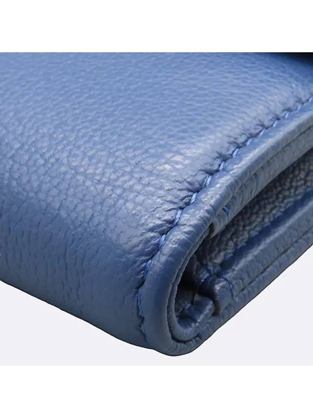 A81654 Half wallet Chanel