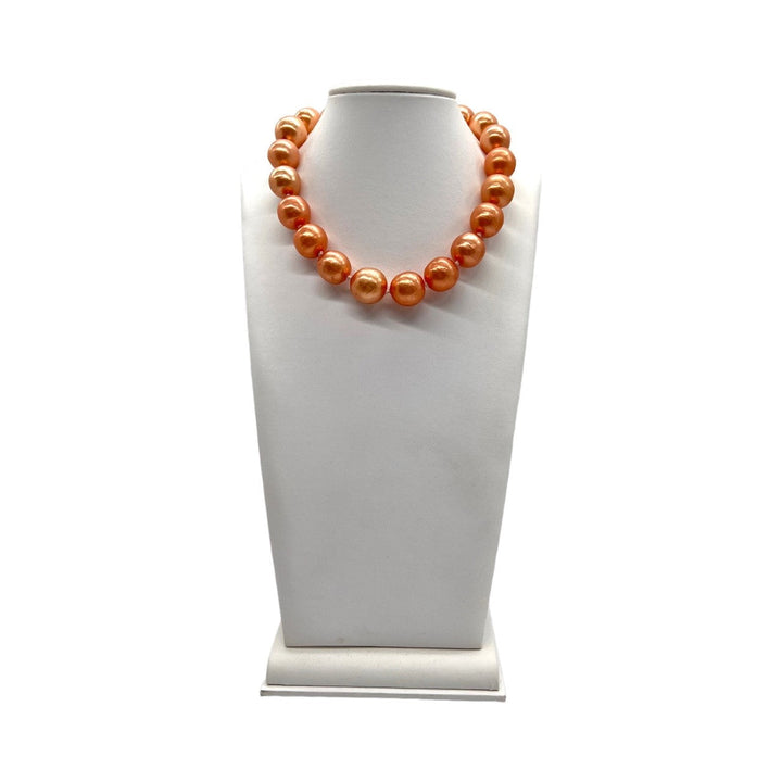 Vintage Top Quality Chanel bag Peach Synthetic Pearl Necklace