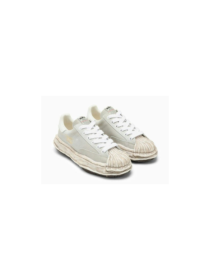 BLAKEY LIGHT GREY LEATHER LOW TRAINER