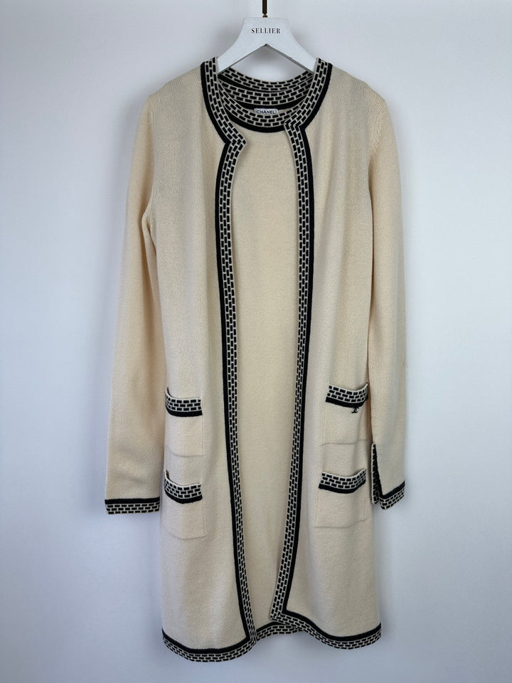 Top Quality Chanel 04A Cashmere Midi Dress and Longline igan Set With Grey Trim Detail FR 36 (UK 8)