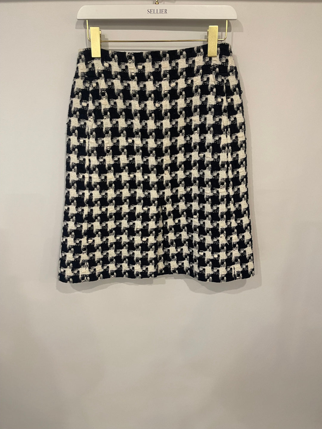 Top Quality Chanel 07/P Black, Navy and White Houndstooth Midi Skirt FR 38 (UK 10)