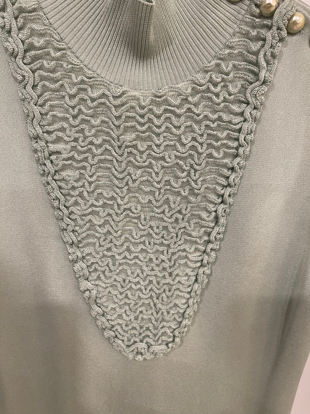 Top Quality Chanel Pastel Green Textured Sleeveless Midi Dress with CC Pearl Button Details Size FR 36 (UK 8)