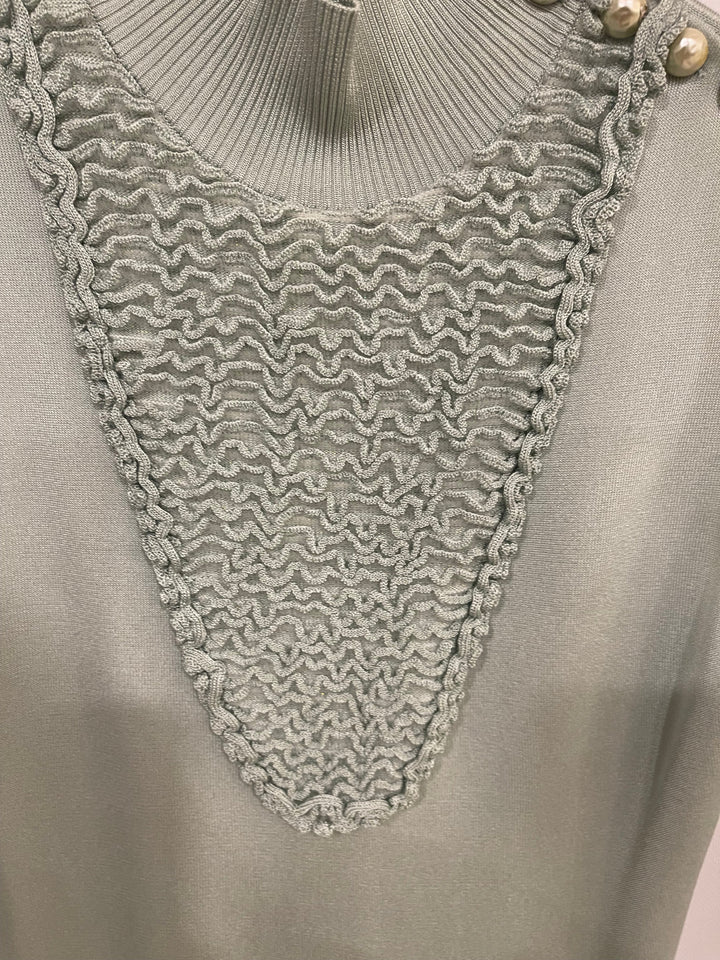 Top Quality Chanel Pastel Green Textured Sleeveless Midi Dress with CC Pearl Button Details Size FR 36 (UK 8)