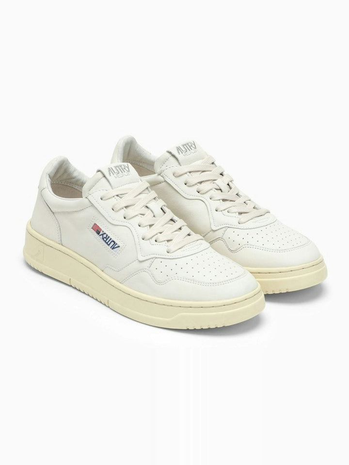 WHITE CREAM LEATHER MEDALIST SNEAKERS