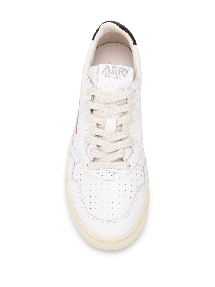MEDALIST LOW - LEATHER SNEAKERS