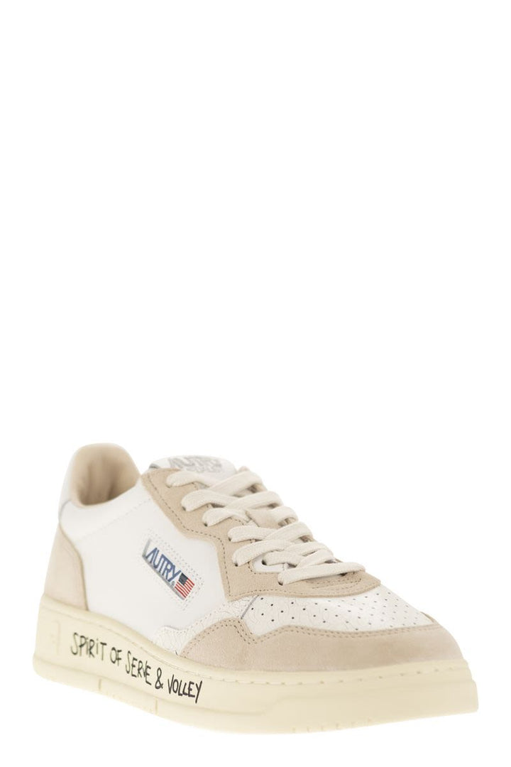 Medalist Sneakers