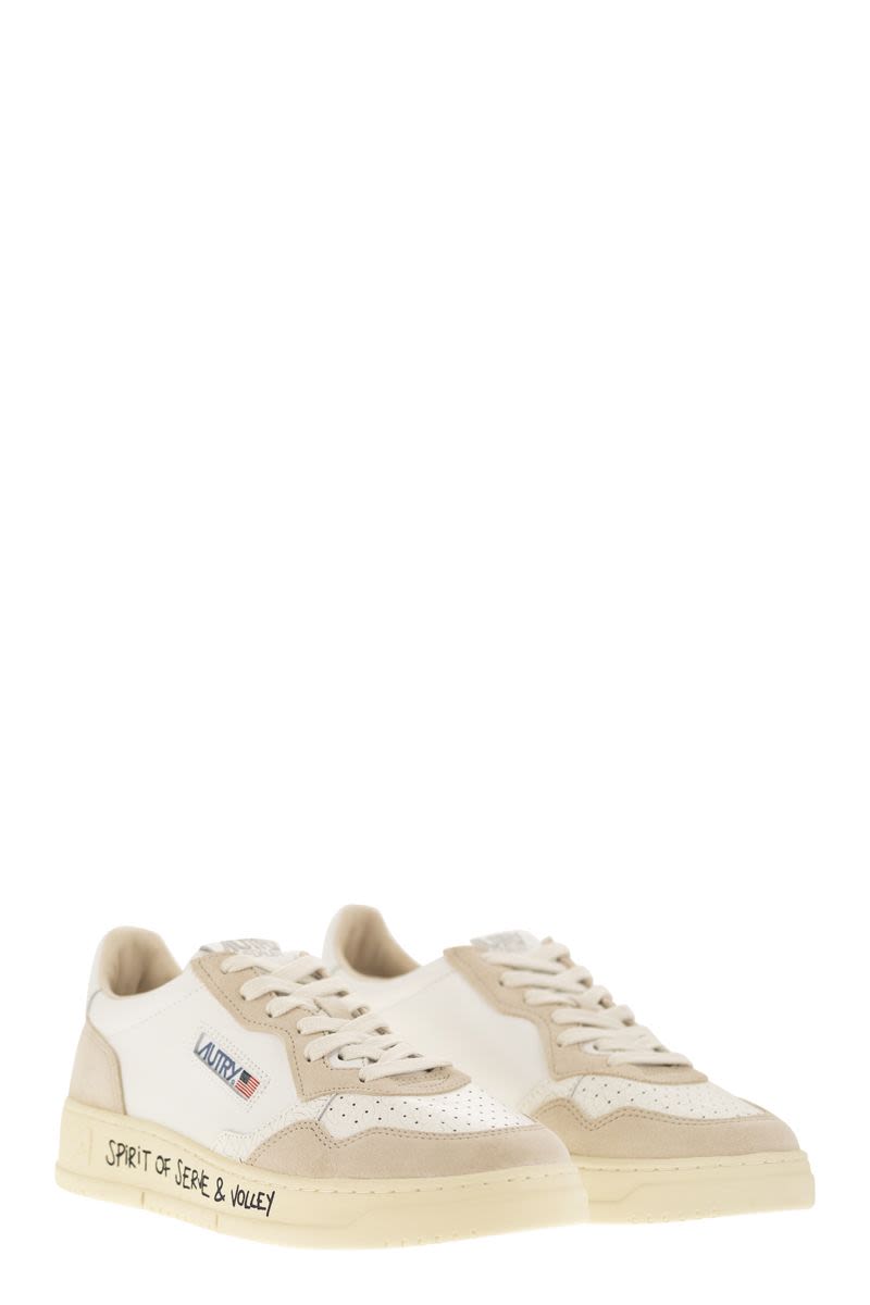 Medalist Sneakers