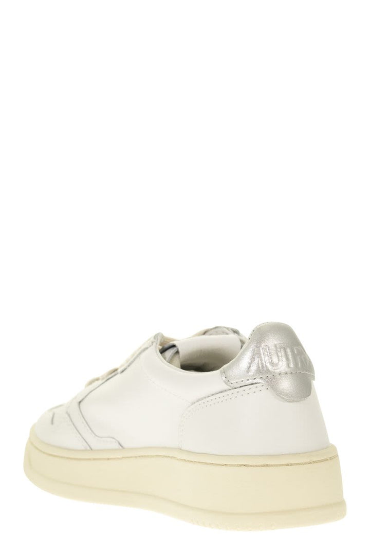 MEDALIST LOW - LEATHER SNEAKERS