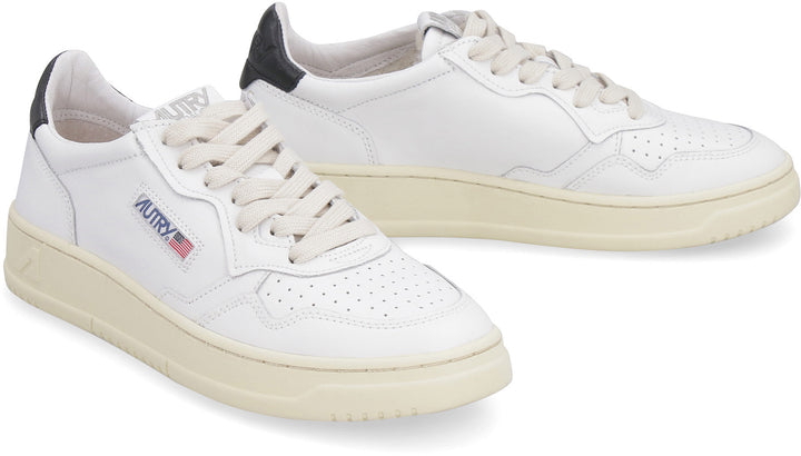 MEDALIST LEATHER LOW-TOP SNEAKERS