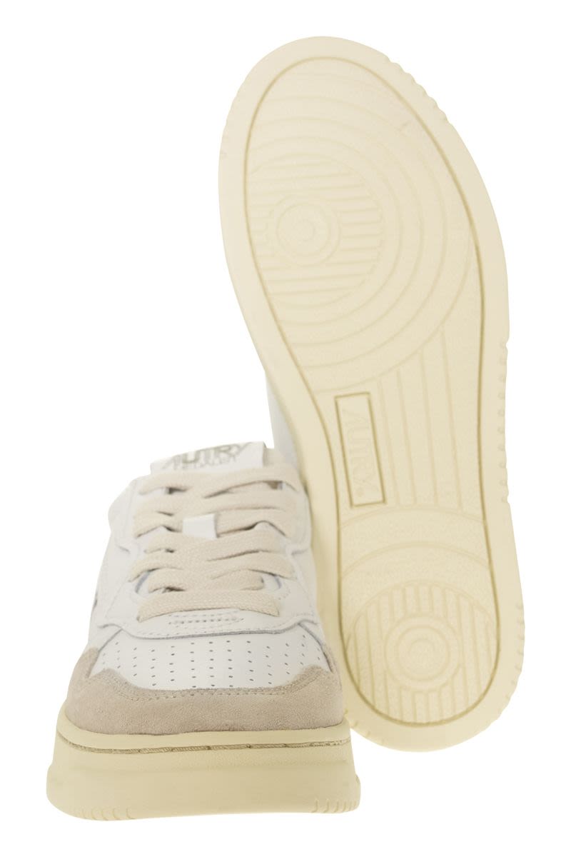 MEDALIST LOW - LEATHER AND SUEDE SNEAKERS