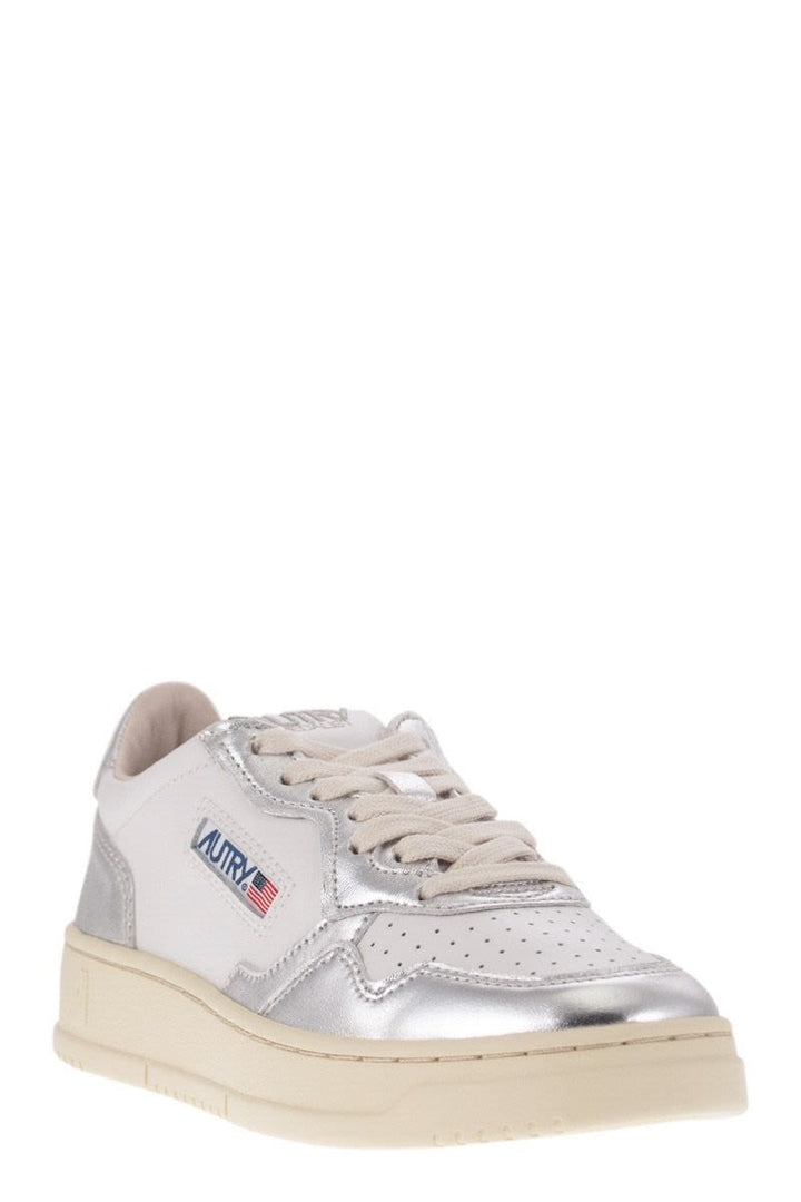 MEDALIST LOW - LEATHER SNEAKERS