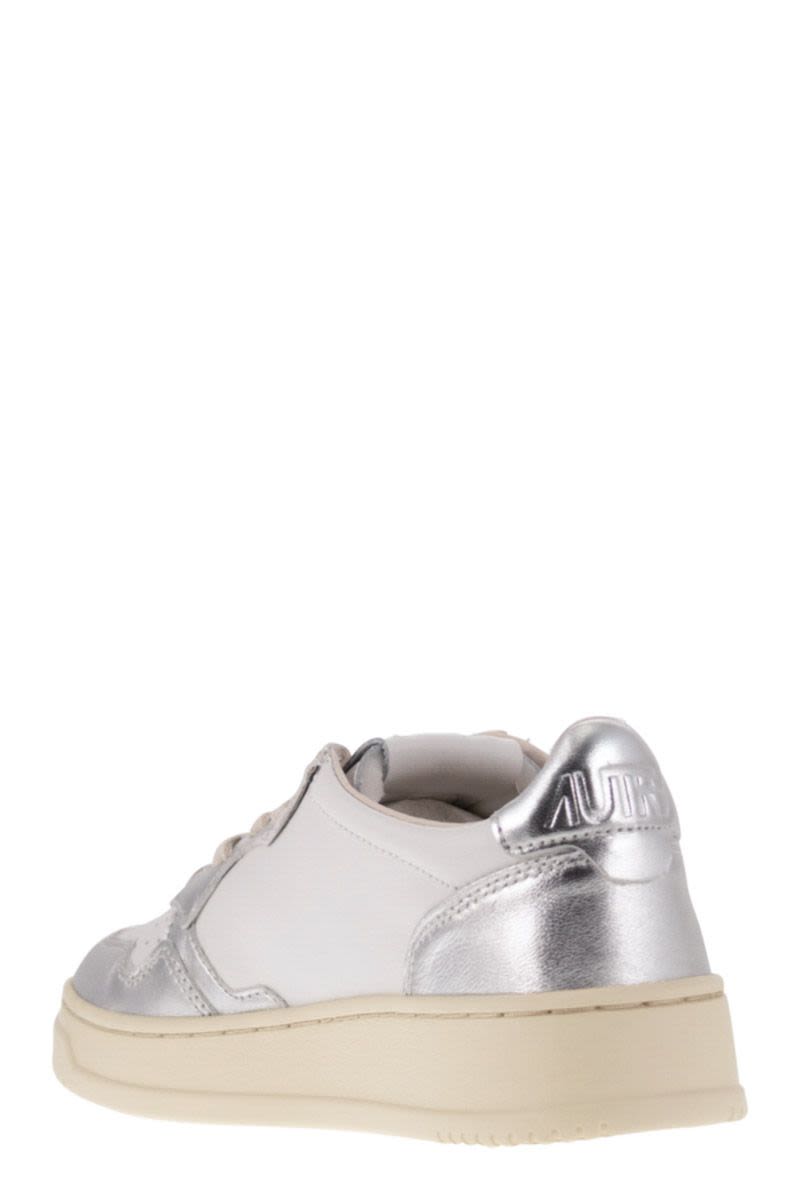 MEDALIST LOW - LEATHER SNEAKERS