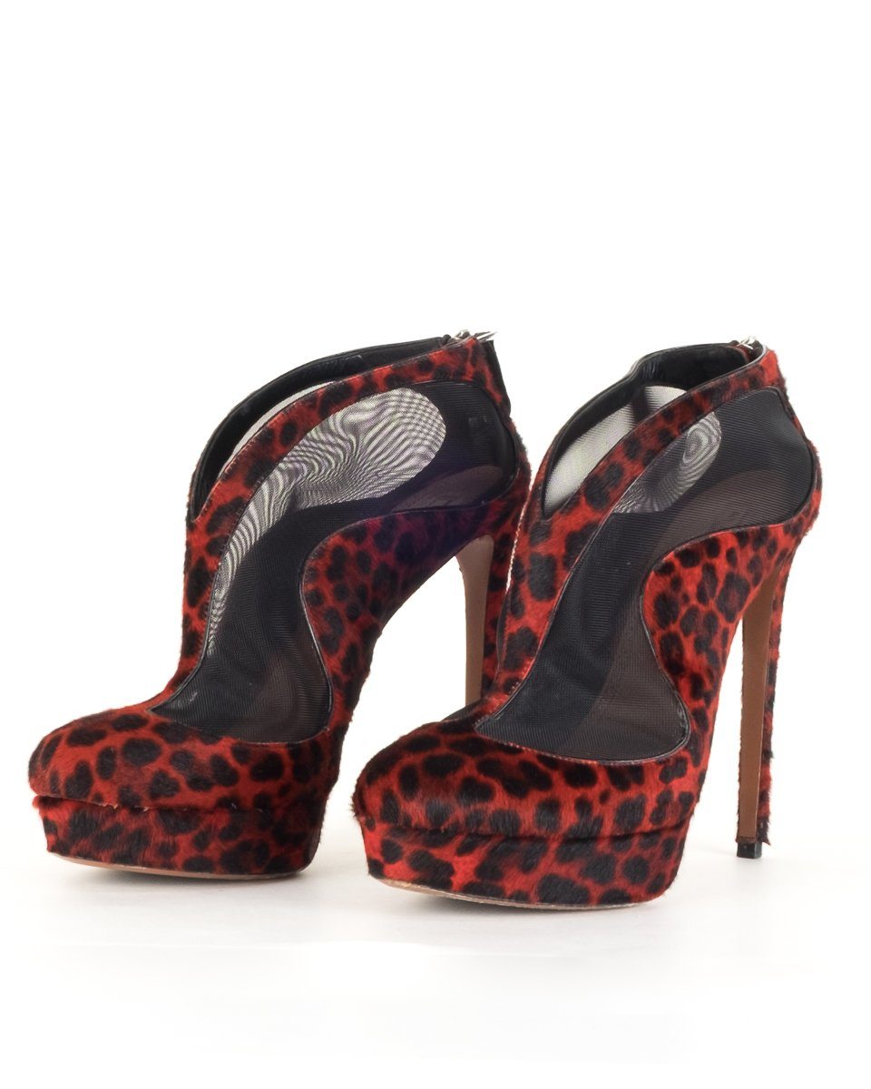 Alaïa Red Leopard Round Toe Ankle Booties 41